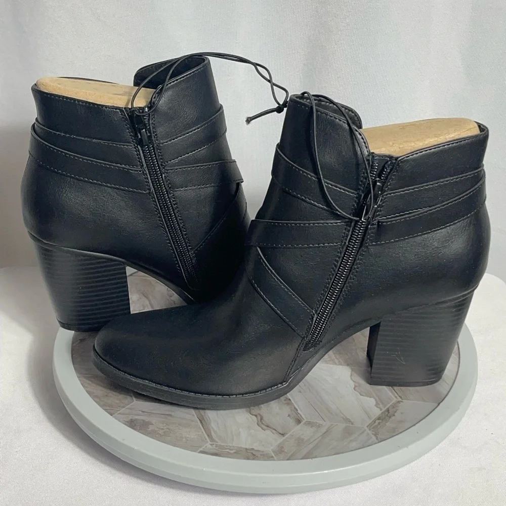 Style & Co ZETAA Black Ankle Boots 10M Block Heel Buckle Strap Zip NWB